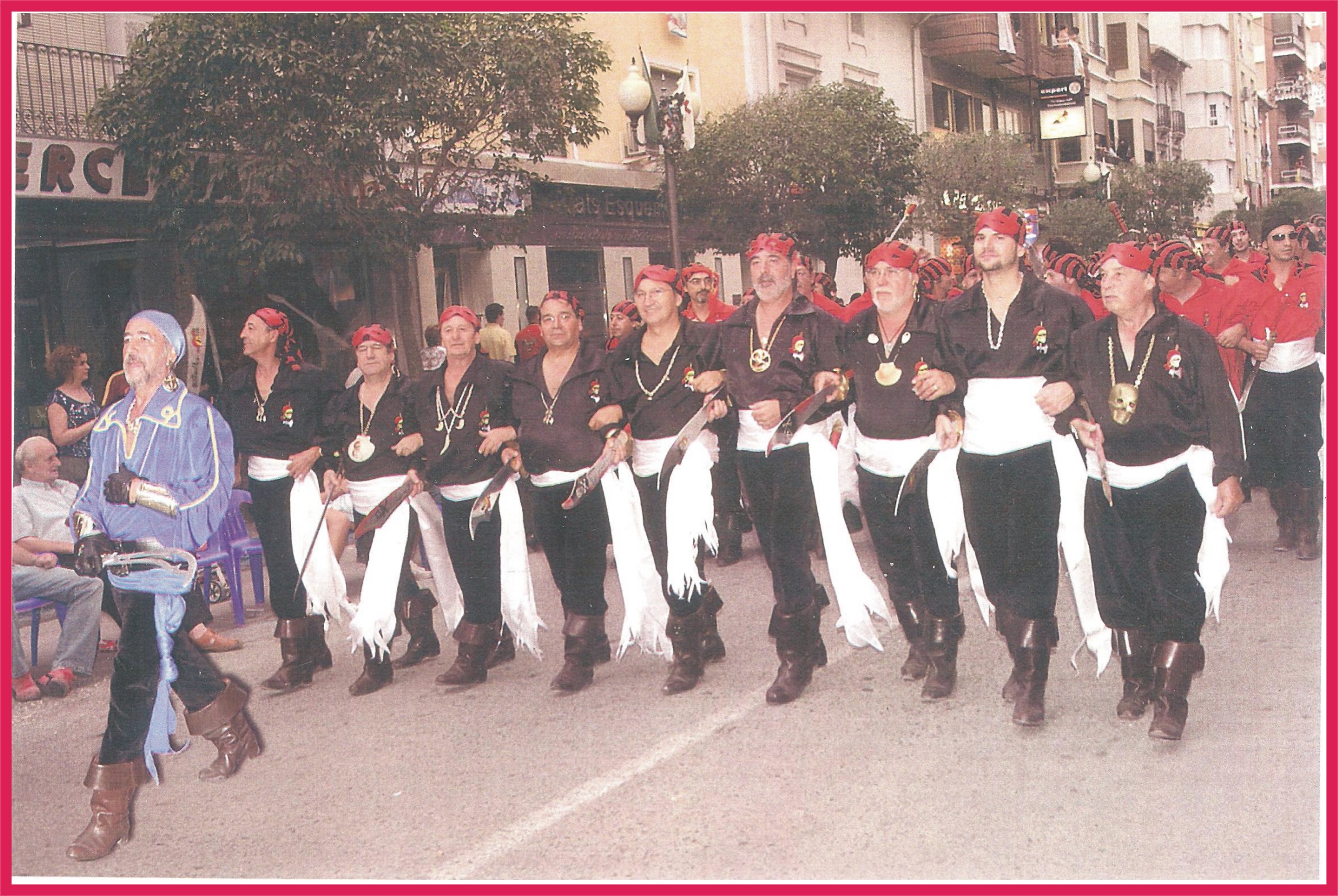 Fila Piratas